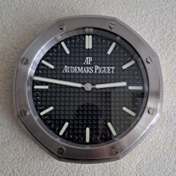 Стенен часовник Audemars Piguet